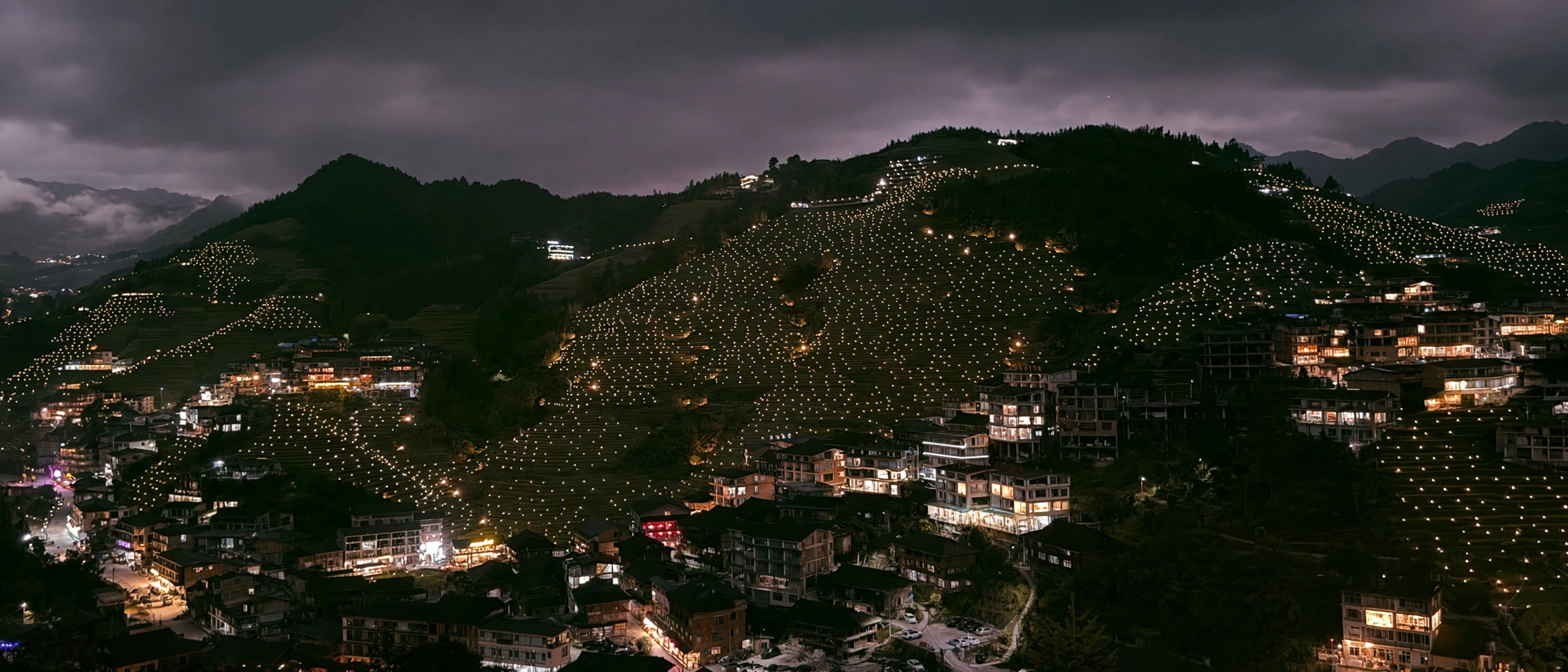 梯田夜色全景